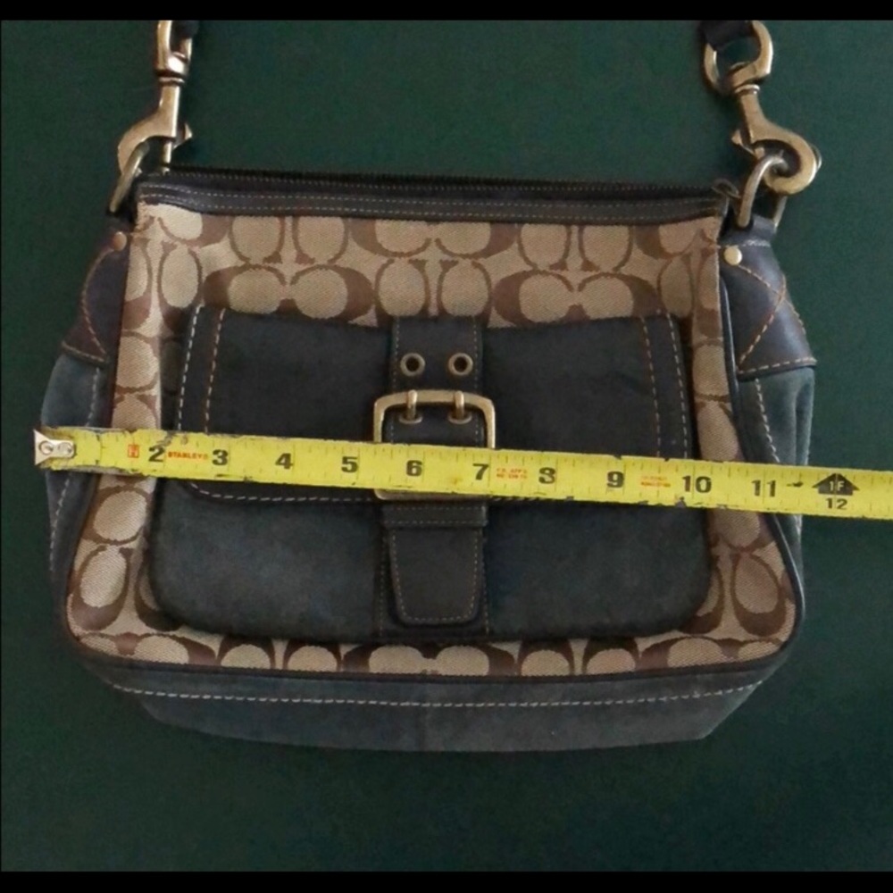 COACH Ltd Edition Fall 2004 Purse - Picture 6 of 7
